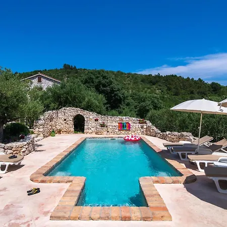 Nice Home In Rabac With Wifi Holiday home Rabac